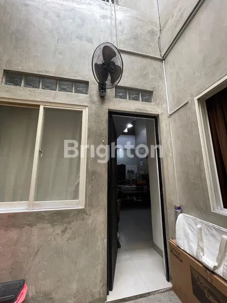 image RUMAH SIAP HUNI 2 LANTAI DI MERUYA UTARA (8)