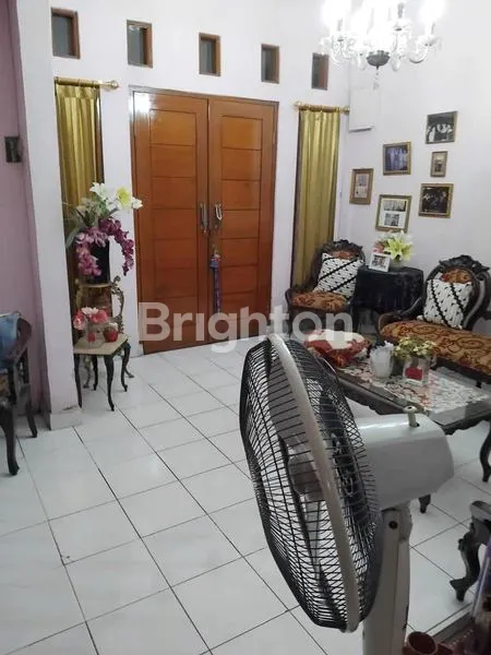 image RUMAH + KOST SIAP HUNI DI SALEMBA, AKSES MUDAH KE FASILITAS (7)