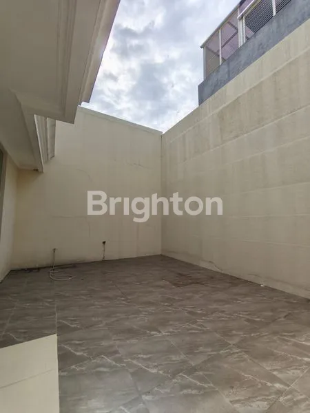 image LANGKA !! SERIUS LA RIZ VILLE, PAKUWON INDAH SUDAH RENOVASI & ADA KANOPI (6)