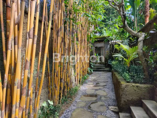 image DIJUAL VILLA DI GIANYAR (7)