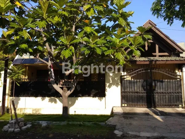 image RUMAH PENJARINGAN ASRI BUTUH RENOV DEKAT MERR, DEKAT TRANSMART RUNGKUT, DEKAT KAMPUS UPN, DEKAT KAMPUS UT, DEKAT RS RUNGKUT SBY (1)