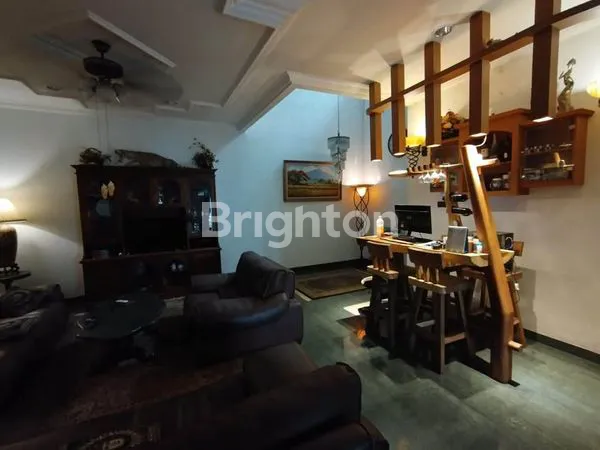 image RUMAH VILLA TAMAN GAPURA 2 KAVLING ADA KOLAM RENANG DAN KOLAM IKAN (5)