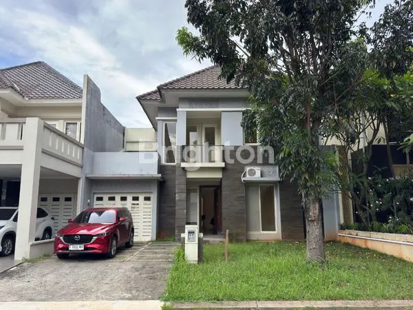 image RUMAH 2 LANTAI ALAM SUTERA (1)