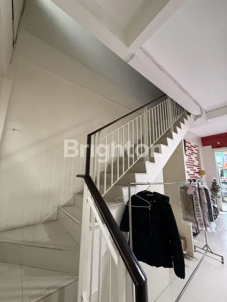 image  RUKO PAKUWON CITY – 3 LANTAI (2)