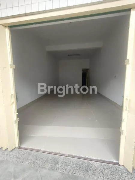 image RUKO 2 LANTAI SHM, LOKASI STRATEGIS UNTUK KANTOR & BISNIS (3)