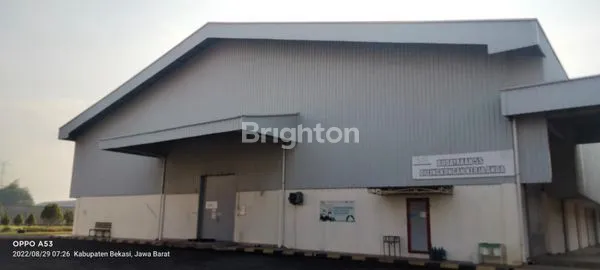 image LAHAN LUAS DENGAN BANGUNAN GUDANG YANG KOKOH , 7 MENIT KE PINTU TOLL, LOKASI JALAN UTAMA DI TAMBUN, BEKASI TIMUR. (1)