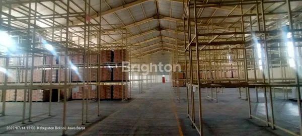 image LAHAN LUAS DENGAN BANGUNAN GUDANG YANG KOKOH , 7 MENIT KE PINTU TOLL, LOKASI JALAN UTAMA DI TAMBUN, BEKASI TIMUR. (6)