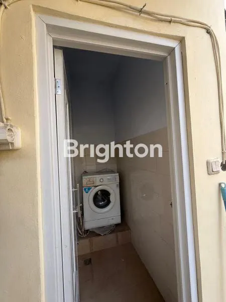 image RUMAH STRATEGIS 3+1 KT, FULLY FURNISHED (4)