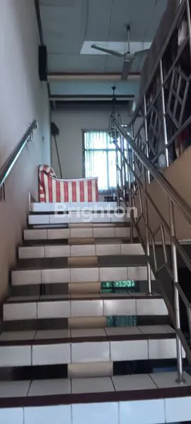 image RUMAH NYAMAN 2 LANTAI SHM DI JL LIDI (7)