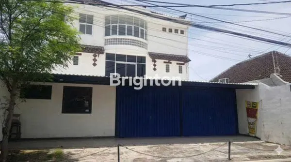 image DIJUAL CEPAT! RUMAH + TOKO STRATEGIS DI LOKASI PREMIUM KUTA ! (1)