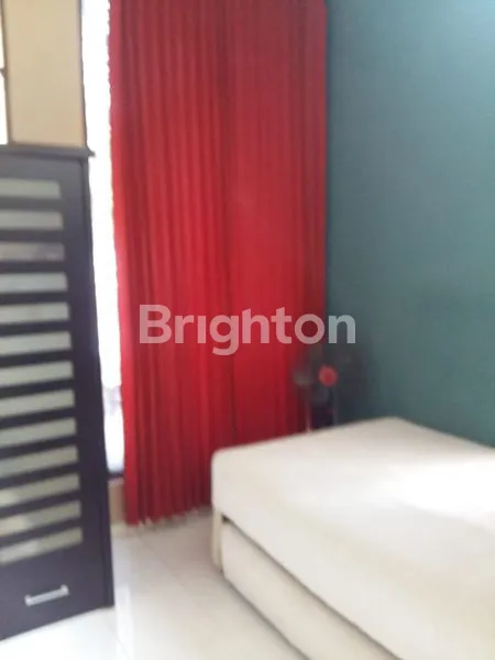 image RUMAH MEWAH FULL FURNISH DI PERMATA JINGGA SIAP HUNI (6)