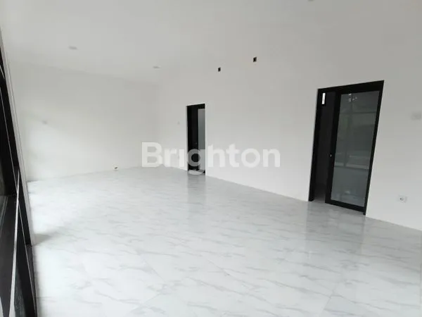 image TOKO SIAP PAKAI - LB. 60 M2 KAWASAN VILLA DAN TIDAK JAUH DARI ICON BALI - PURA TANAH LOT (8)