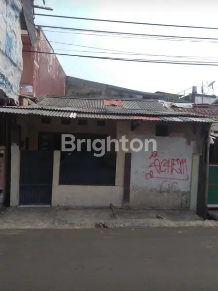image JUAL RUMAH HITUNG TANAH KEMAYORAN JAKARTA PUSAT (1)