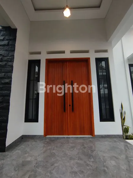 image RUMAH BARU PREMIUM SEMI FURNISHED - BLIMBING, PUSAT KOTA MALANG (2)
