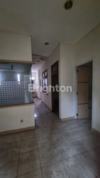 image RUKO DISEWAKAN DEKAT PASARGEDE SOLO (4)