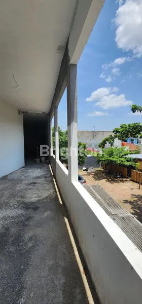 image RUMAH 2 LANTAI JL RAYA CANDI DINOYO LOWOKWARU  KOTA MALANG (6)