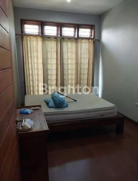 image RUMAH 2 LANTAI 4KT FULLY FURNISHED DI DENPASAR TIMUR (5)
