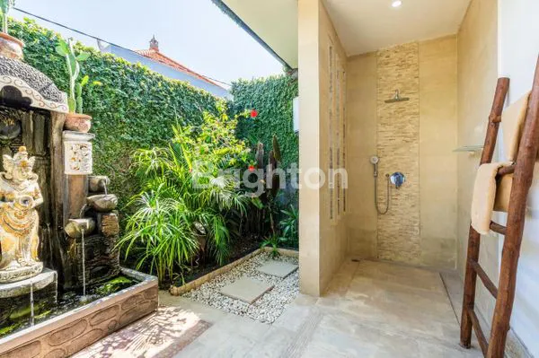 image LUXURY VILLA IN UMALAS FOR YEARLY RENTAL/LEASEHOLD  (5)