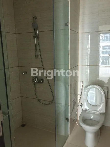 image 2 BR APARTEMEN BROOKLYN BELUM PERNA DIHUNI DI  ALAM SUTERA TANGERANG  (6)