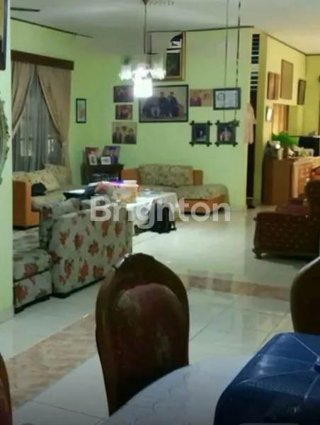 image RUMAH NYAMAN DI JATI PADANG, 5+1 KT, HALAMAN LUAS (4)