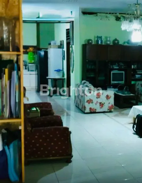 image RUMAH NYAMAN DI JATI PADANG, 5+1 KT, HALAMAN LUAS (5)