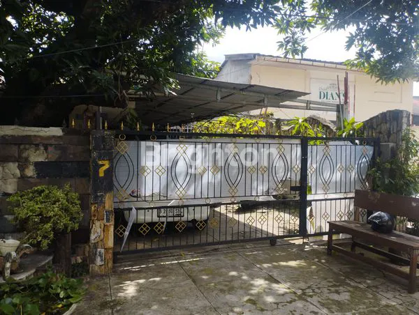 RUMAH LUAS DI YOS YUDARSO TANJUNG PRIOK JAKARTA UTARA, DEKAT AKSES TOL