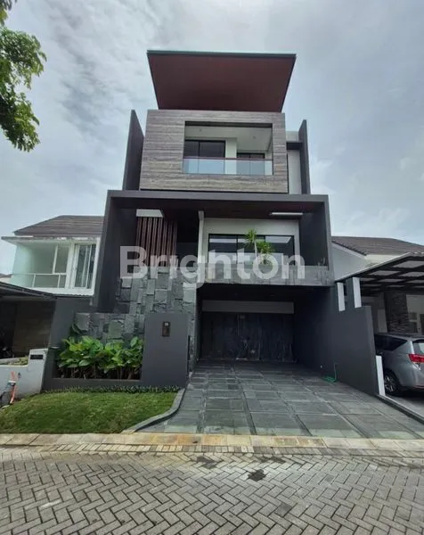 image RUMAH BARU GRESS 3LT | LOKASI PREMIUM WEST RADIAL ROAD SELANGKAH KE PAKUWON MALL, GWALK, PASAR MODERN ! JUAL RUMAH MINIMALIS MODERN CITRALAND UTAMA (1)