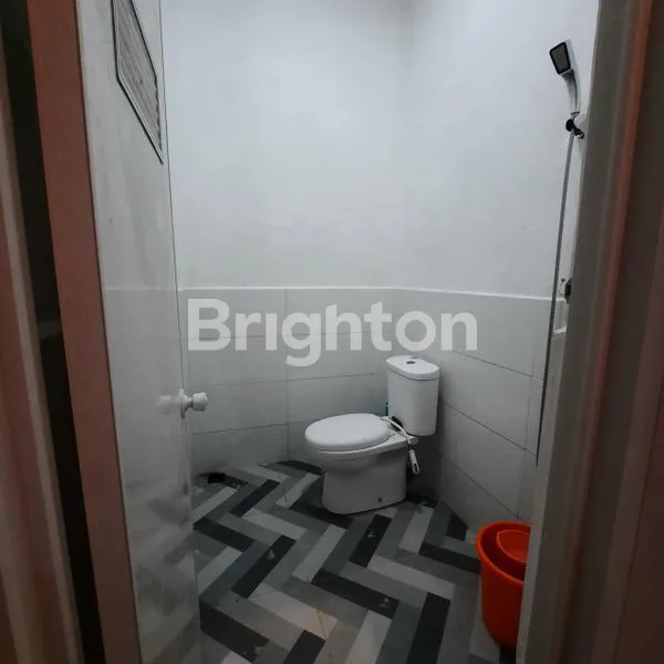 image RUMAH SIAP HUNI DI GRAHA TAMAN KEBAYORAN, LT 89M² (5)