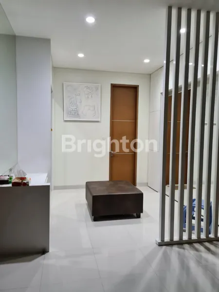 image RUMAH 2 LANTAI 202.5M2 DI CEMPAKA PUTIH TENGAH, JAKARTA PUSAT (3)
