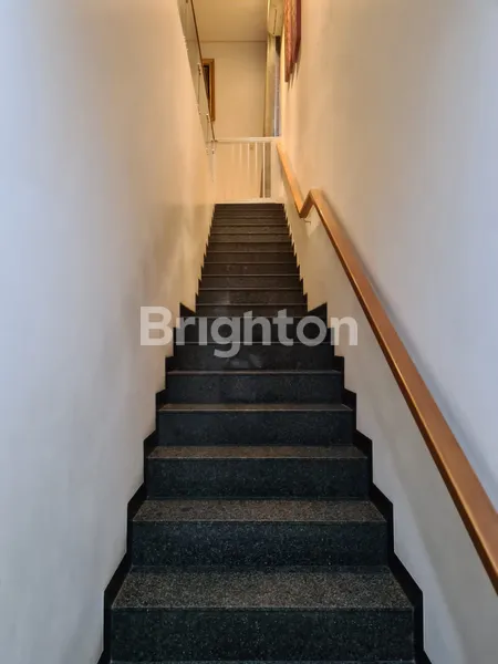 image RUMAH 2 LANTAI 202.5M2 DI CEMPAKA PUTIH TENGAH, JAKARTA PUSAT (5)