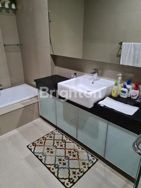 image RUMAH 2 LANTAI 202.5M2 DI CEMPAKA PUTIH TENGAH, JAKARTA PUSAT (8)