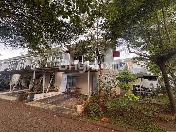 image DIJUAL RUMAH HOOK 2 LANTAI DI PREMIERE ESTATE CIBUBUR (1)