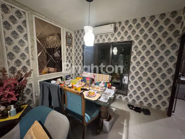 image DIJUAL RUMAH HOOK 2 LANTAI DI PREMIERE ESTATE CIBUBUR (5)