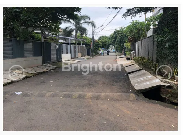 image DIJUAL RUMAH LUAS ASRI PANCORAN JAKARTA SELATAN (2)