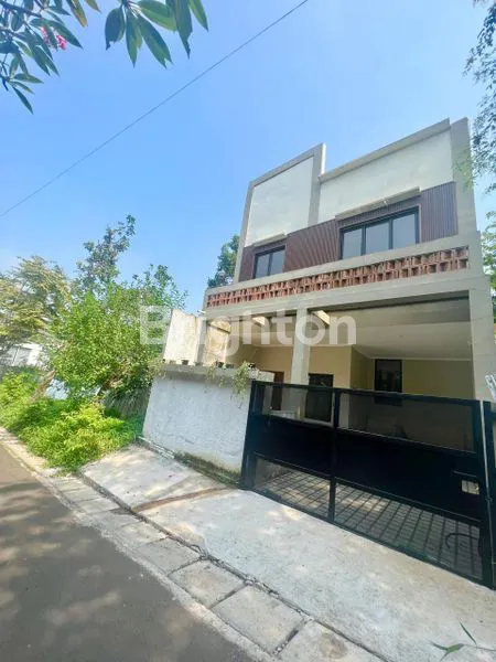 image DIJUAL RUMAH RAPI SIAP HUNI - CIRENDEU, LEBAK BULUS,  LT: 60 M2/LB: 117M2 (2)