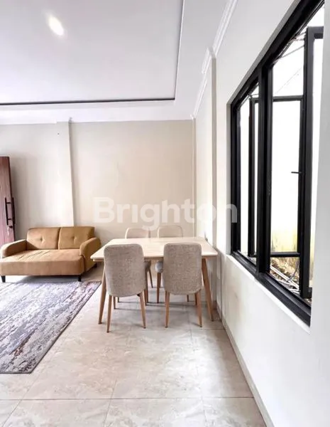 image DIJUAL RUMAH RAPI SIAP HUNI - CIRENDEU, LEBAK BULUS,  LT: 60 M2/LB: 117M2 (7)