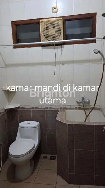 image DISEWAKAN RUMAH TERAWAT SIAP HUNI DAERAH UBAYA (5)