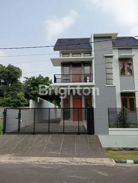 image RUMAH MEWAH LT 354M² DI KEMANG PRATAMA 2 BEKASI (7)