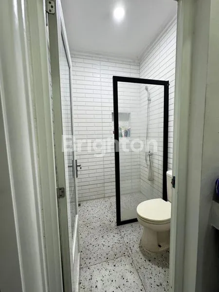 image DIJUAL NEGO RUMAH CANTIK SIAP HUNI,FULL RENOVASI JATIMAKMUR – PONDOK GEDE | BEKASI KOTA (7)