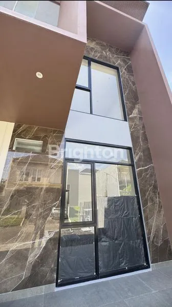 image RUMAH BARU GRESS LEBAR 9, CITRALAND WOODLAND, ROW JALAN 2.5 MOBIL, SURABAYA BARAT (2)