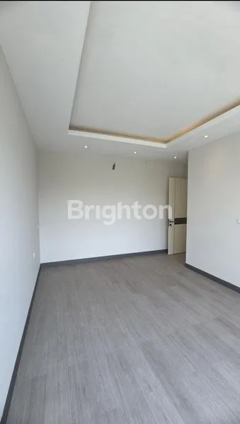 image RUMAH BARU GRESS LEBAR 9, CITRALAND WOODLAND, ROW JALAN 2.5 MOBIL, SURABAYA BARAT (6)