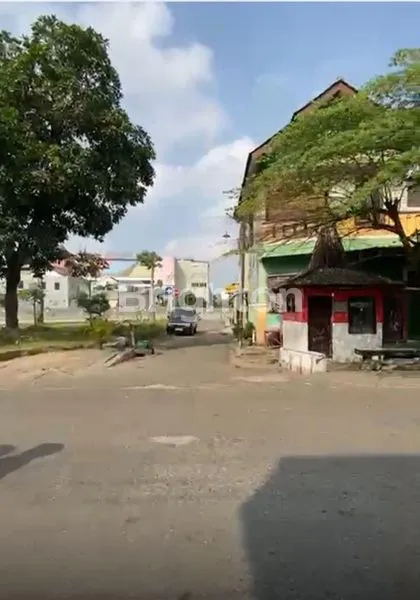 image RUMAH HOOK DEKAT FLY OVER JOGLO (8)