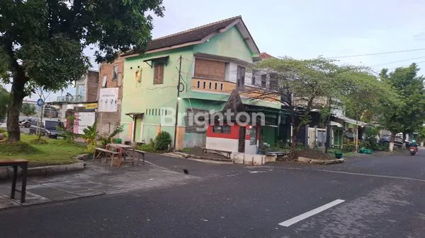 image RUMAH HOOK DEKAT FLY OVER JOGLO (4)