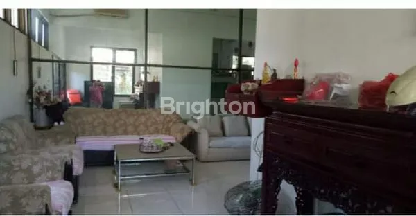 image GUDANG EX PABRIK BENANG KEDUNG COWEK (4)