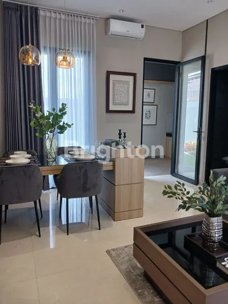 image HUNIAN MODERN 2 LANTAI, FULL FURNISH DI SAWOJAJAR (2)