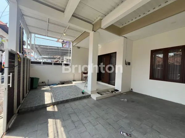 image DIJUAL RUMAH STRATEGIS 100M², SHM,  LOKASI JL. PETANU (2)