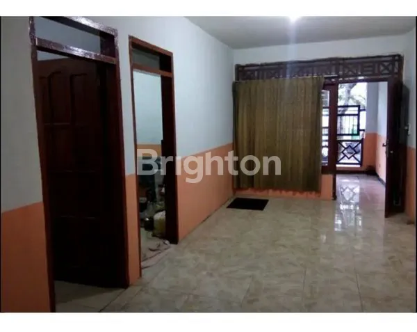 image PANDUGO RUMAH LAMA SIAP HUNI TERAWAT BS NEGO (3)