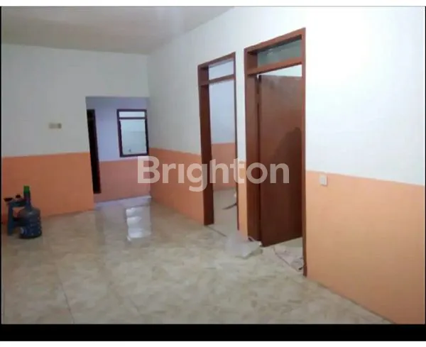 image PANDUGO RUMAH LAMA SIAP HUNI TERAWAT BS NEGO (2)