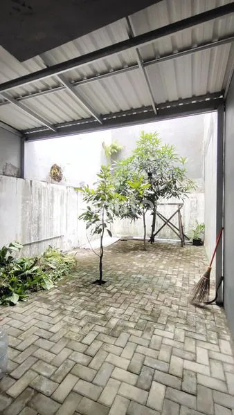 image RUKO DIJUAL 3 LANTAI SIAP PAKAI COCOK UNTUK KANTOR & USAHA STRATEGIS DI AREA SOEHAT MALANG (8)