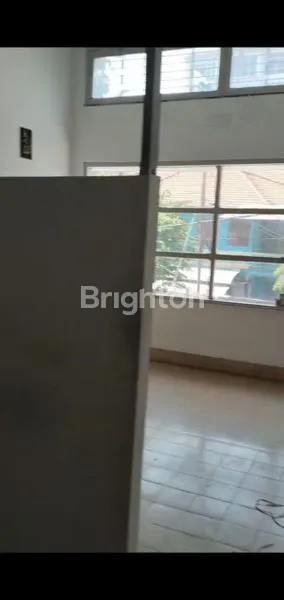 image DISEWAKAN GEDUNG KANTOR INDRAPURA (5)